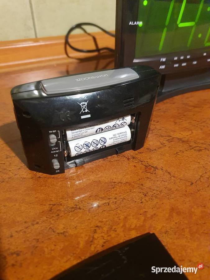 Zegar z radiem FIRST i drugi TIMEPOLL sprawne AGD drobne Łódź sprzedam