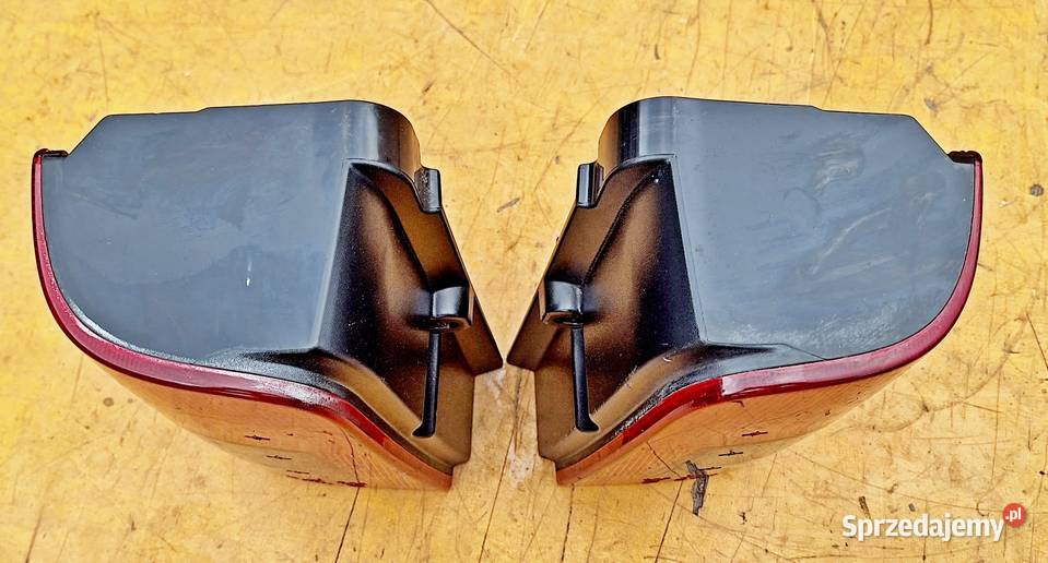 PEUGEOT PARTNER I CITROEN BERLINGO LAMPA TYLNA Części samochodowe Radom