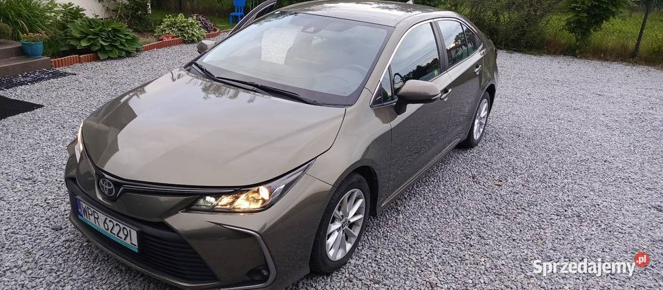 Toyota Corolla 15 Active nieuszkodzony śląskie Dąbrowa Górnicza
