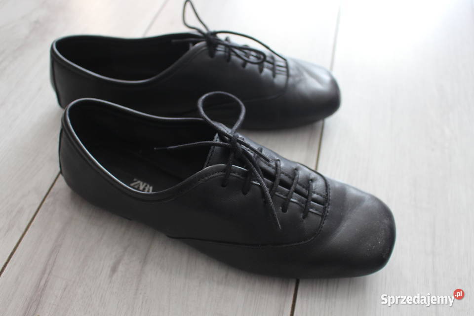 czarne buty sznurowane zara 23.5cm mazowieckie Warszawa