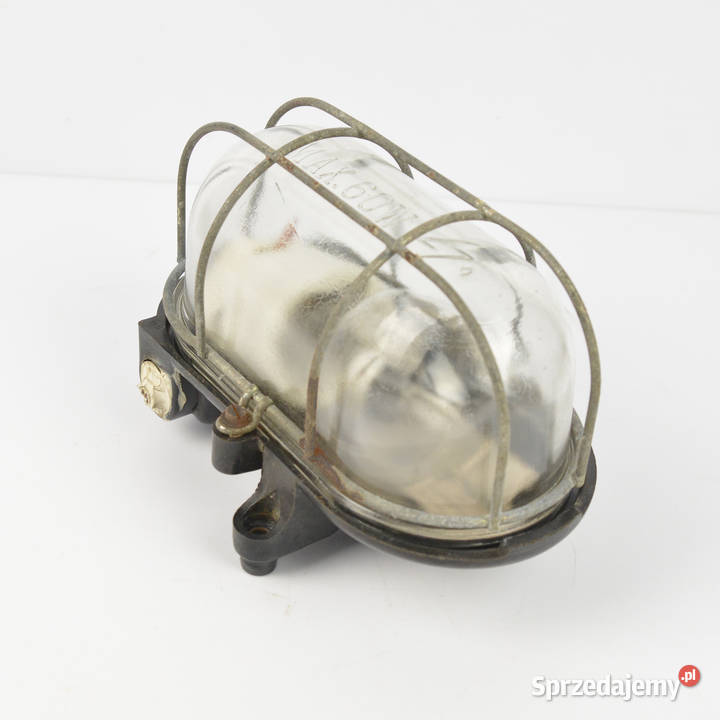 Kinkiet industrialny Fabryki Materiałów Warszawa