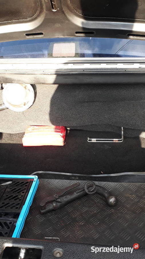 Piękne i szybkie volvo 240 automat Łódź