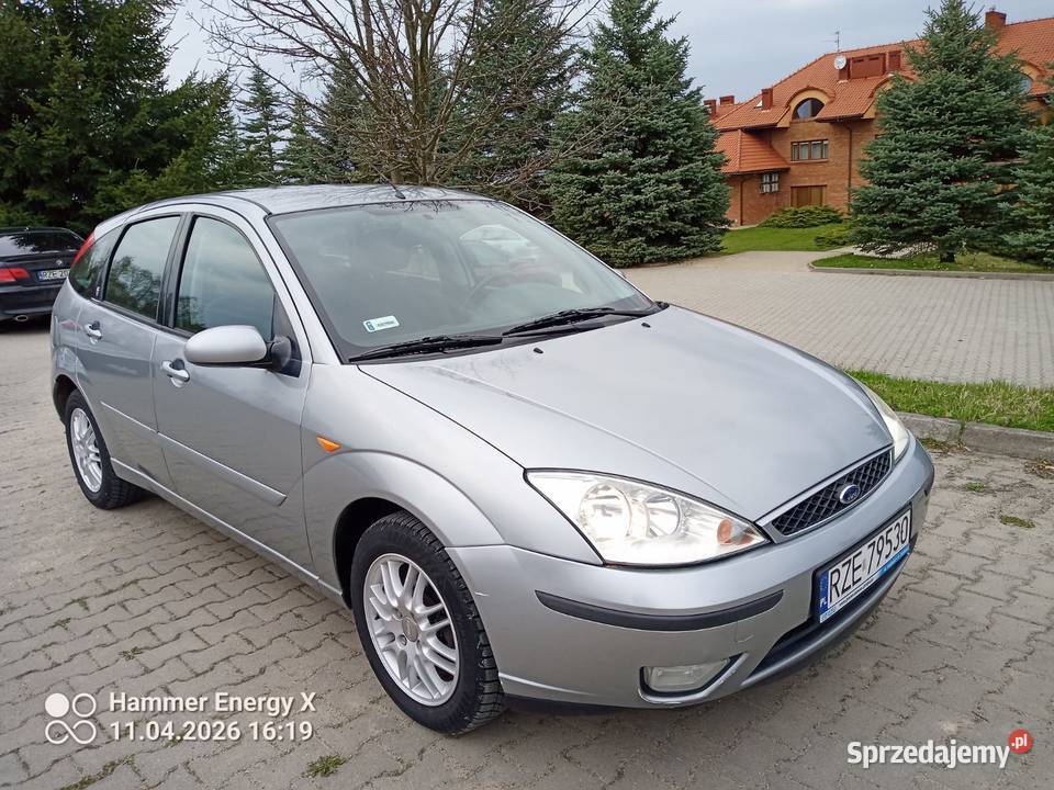 ford focus mk1 GHIA 16 Pb II właściciel nowości nieuszkodzony Rzeszów