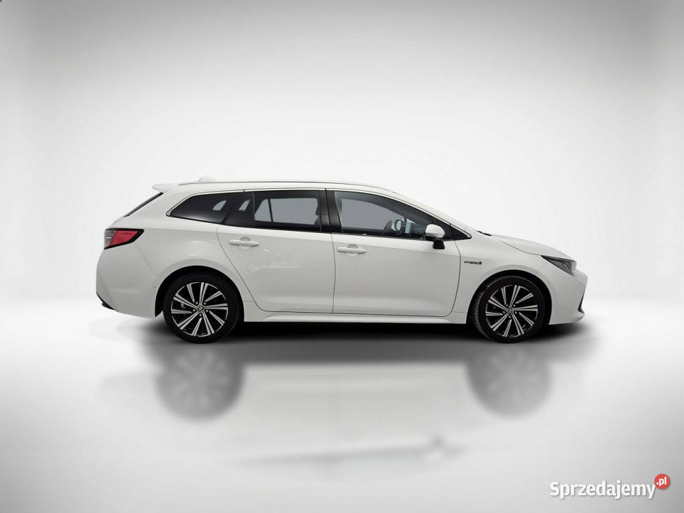 Toyota Corolla 20 Hybrid Executive Z Polskiego pełny VAT Warszawa