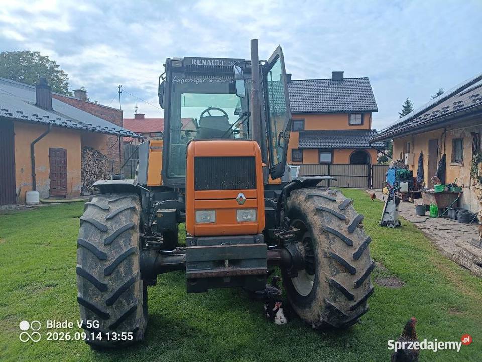 Ciągnik Renault 15554 sprzedam