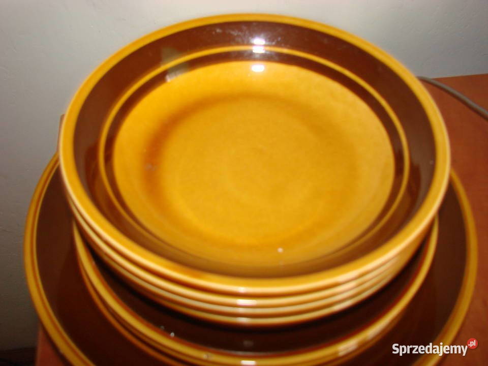 Royal Alma Staffordshire porcelitowe talerze