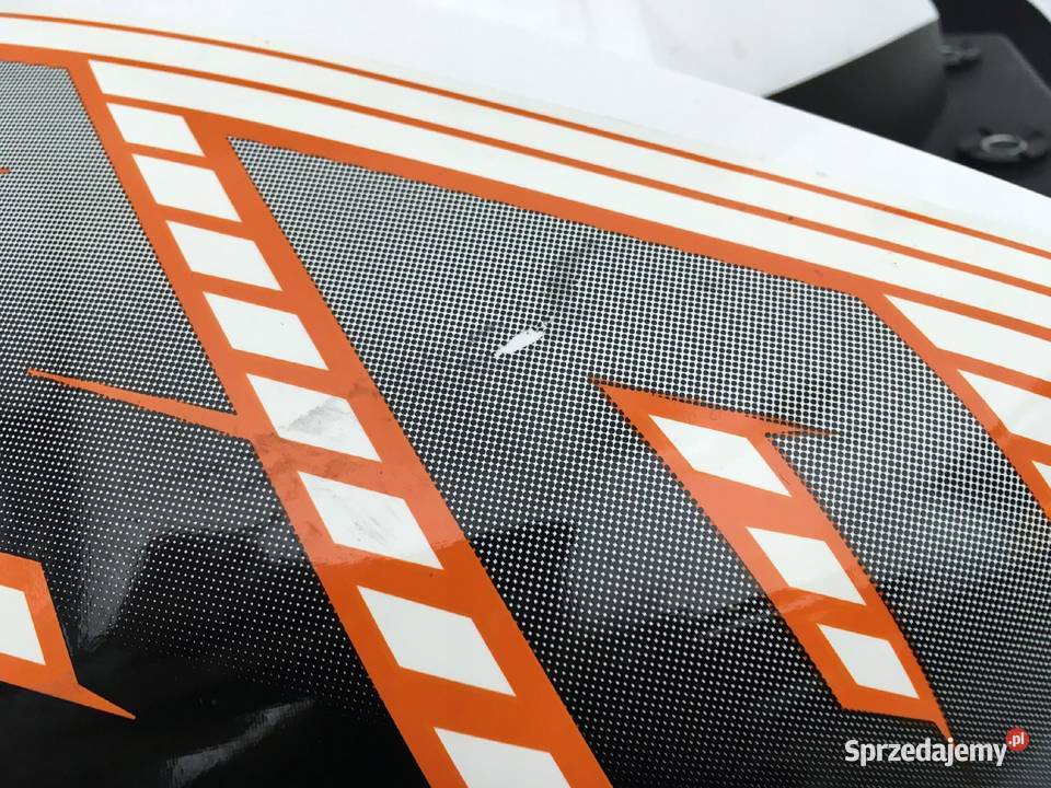 KTM DUKE 390 11 Osłona nakładka zbiornika Plastiki Elementy nadwozia Łobżenica