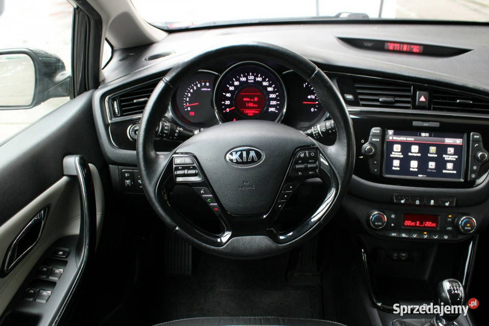 Kia Ceed Bezwypadkowy bogata wersja Gliwice