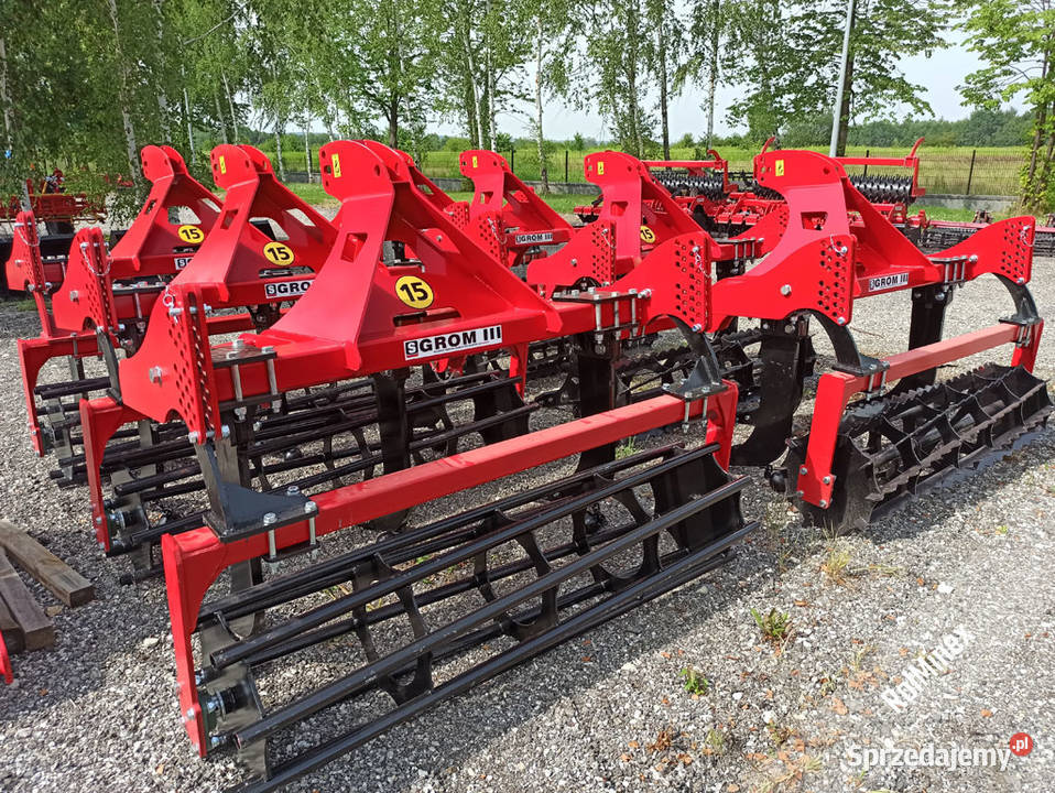 Nowa GŁĘBOSZ STRUMYK Grom 3 łapy wał Transport Rypin