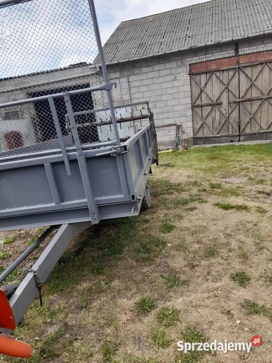 RozrzutnikPlatforma lawetalejek Siewniki i sadzarki Brzozówek