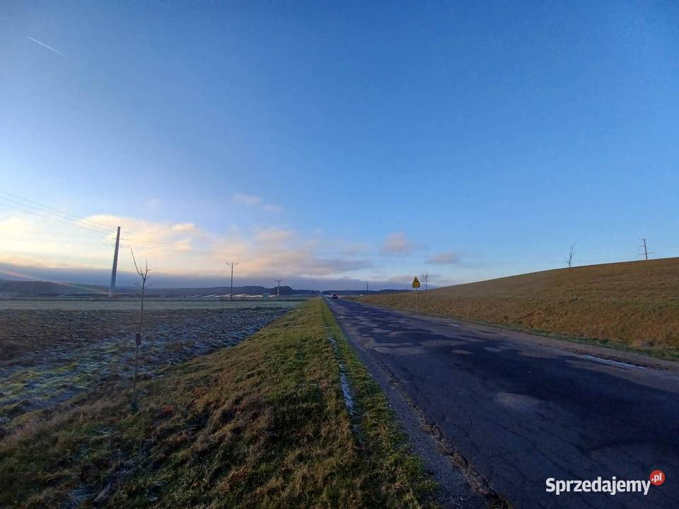 Działka budowlana drodze asfaltowej Sośnica