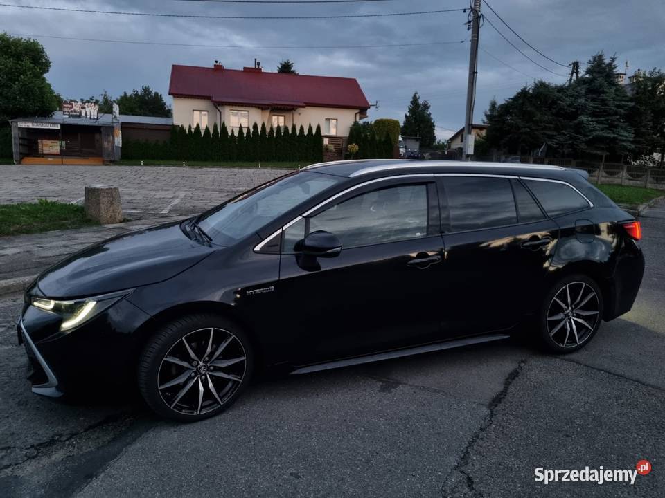 Toyota Corolla 2019 kombi 18 hybrid LPG centralny zamek