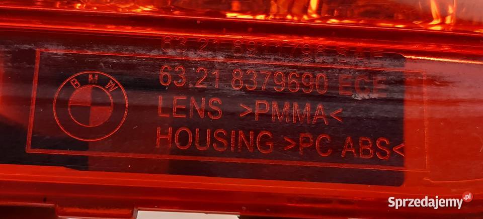 LAMPA PRAWY TYŁ W KLAPĘ BMW 7 E65 8379690 lampy tylne Mielęcin