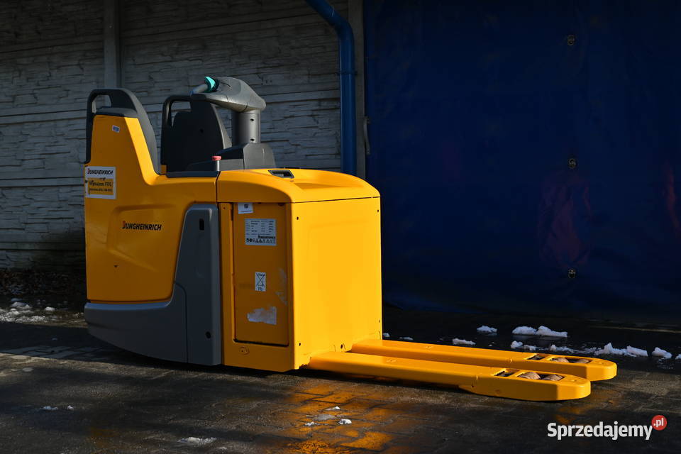Paleciak elektryczny Jungheinrich ERE 225 2018 Częstochowa
