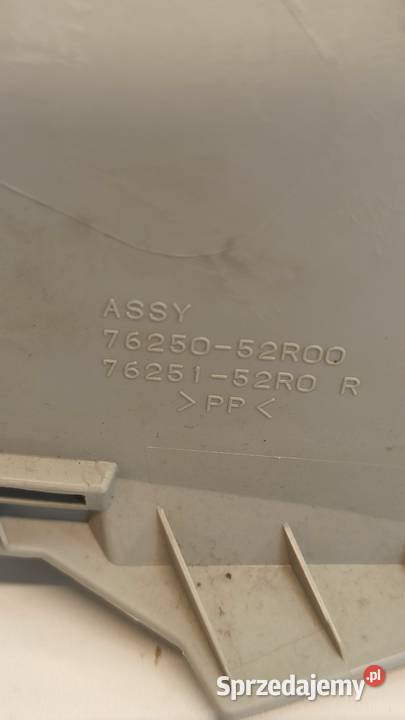 SWIFT MK8 OSŁONA SŁUPKA PRAWY TYŁ 7625052R00