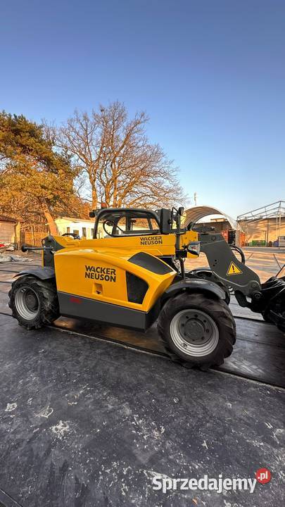 ŁADOWARKA TELESKOPOWA WACER NEUSON TH 522 NISKA Dźwirzyno