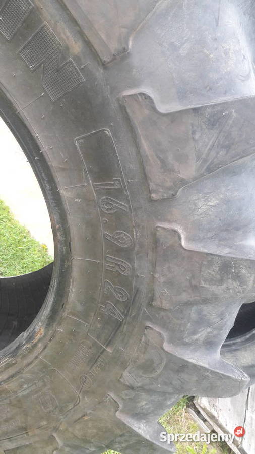 Na sprzedaż opona 169 R 24 sprzedam