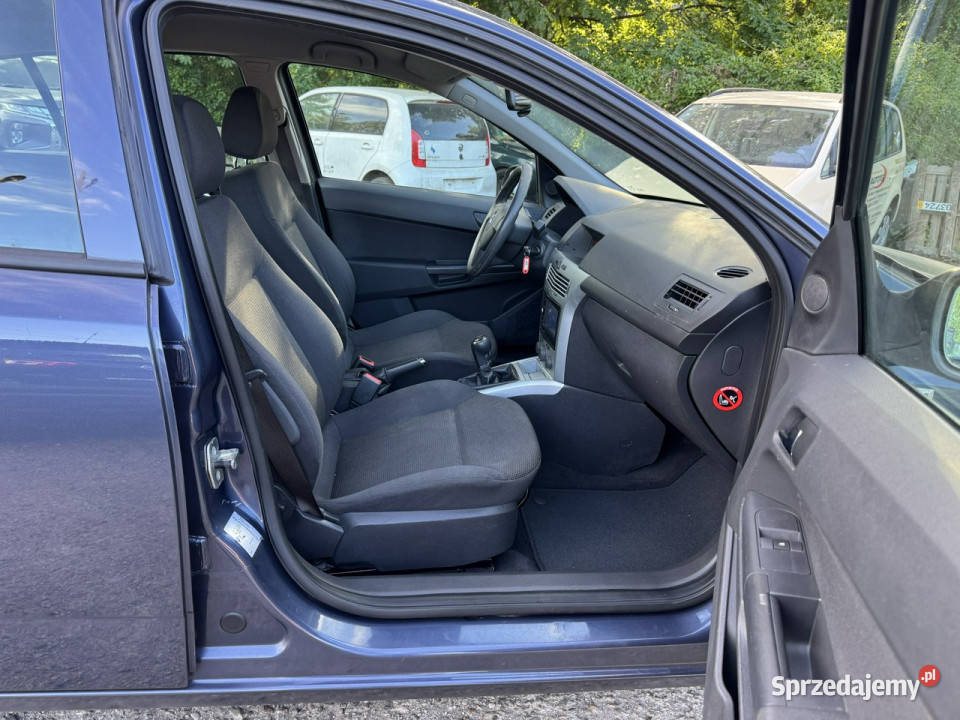 Opel Astra Szczecin