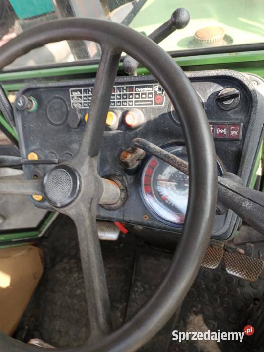 Ciągnik rolniczy Fendt Farmer 305 LSA Kozenin