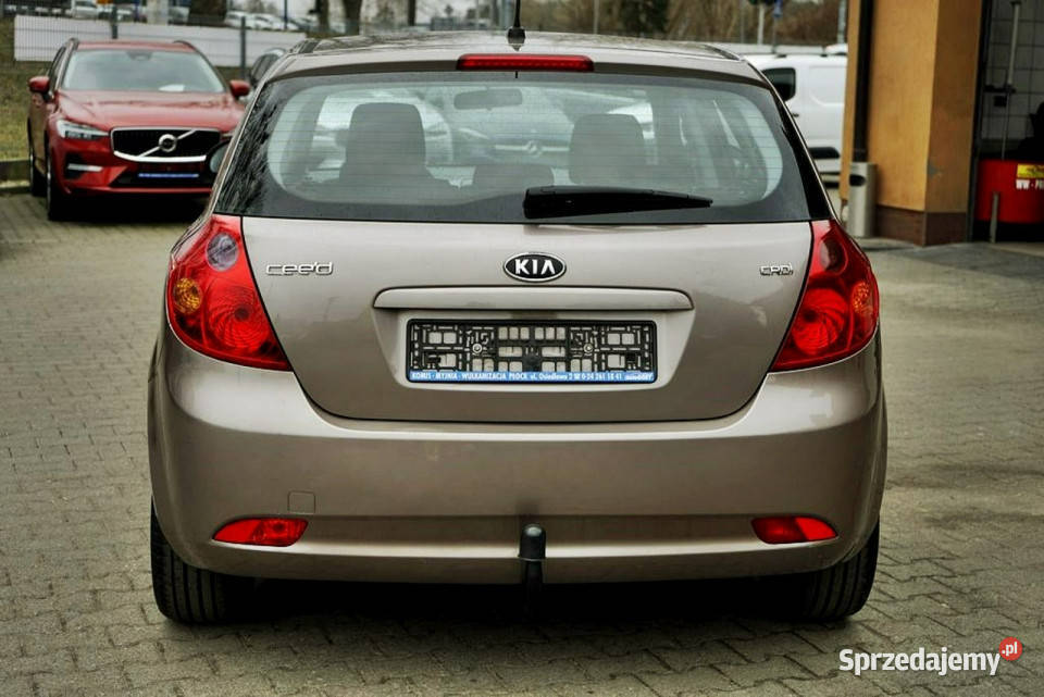 Kia Ceed 16CRDI Klima 181 serwis 100 2009r I brązowy