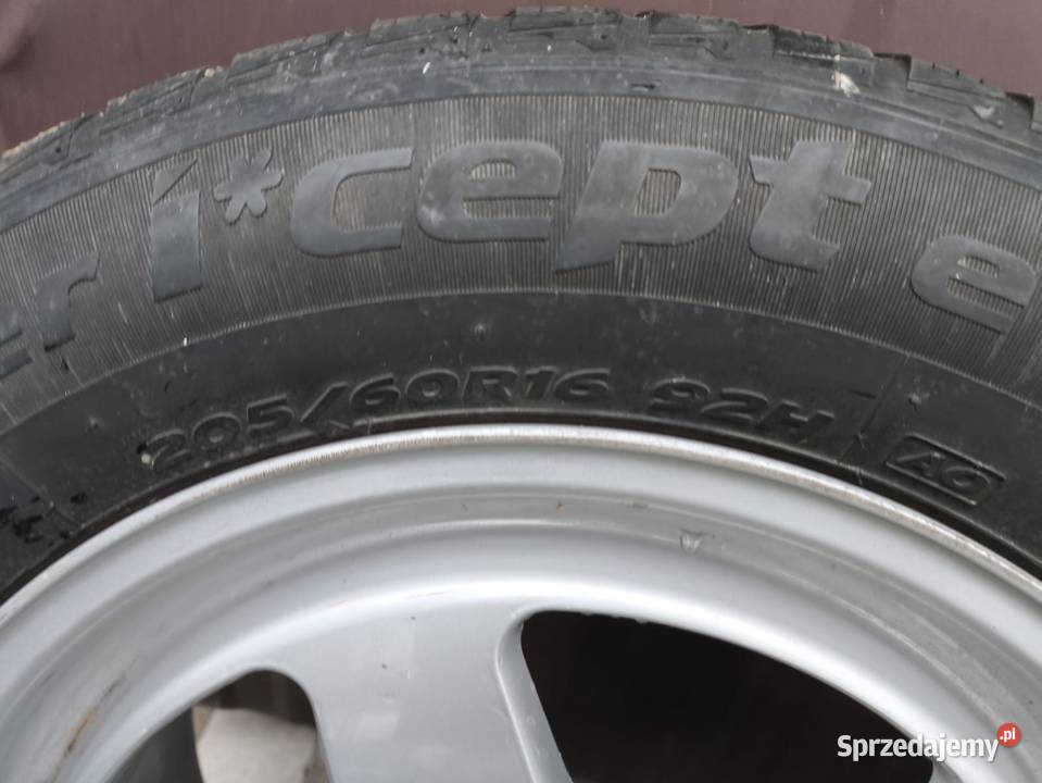 Felgi Koła VW Audi A3 A4 Q2 16 5x112 ET45 zima