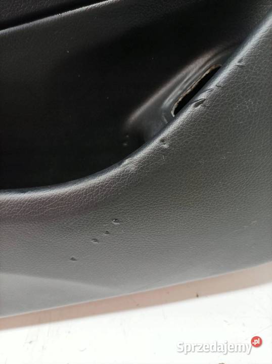 TAPICERKA BOCZEK LEWY PRZÓD KIEROWCY EUROPA osobowe Tapicerki samochodowe świętokrzyskie