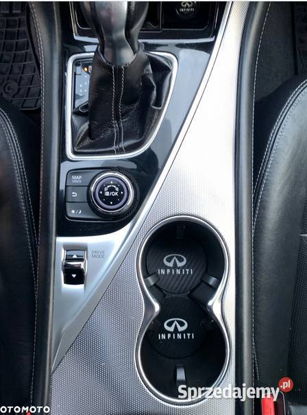 Infiniti Q50 hybryda