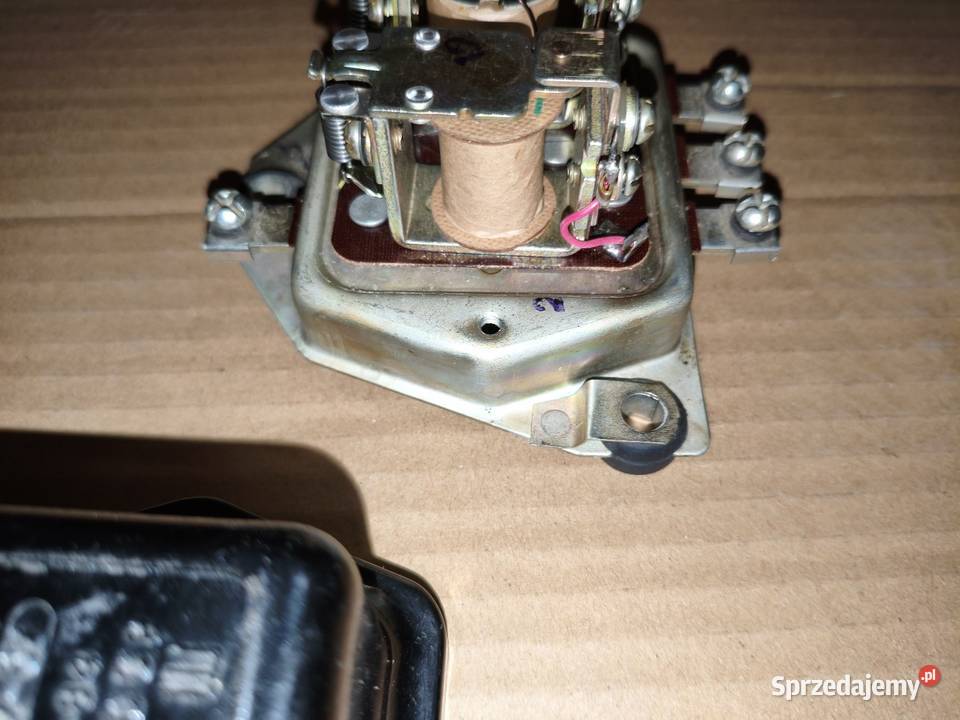 Oryginalny regulator napięcia PP 330 12v Dniepr Leszno