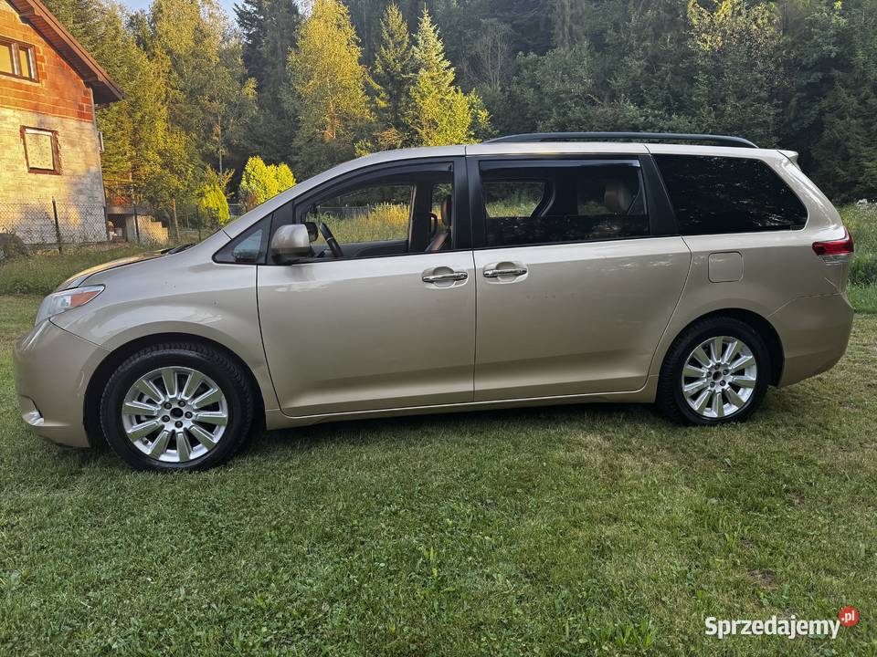Toyota Sienna 2012 35 V6 XLE AWD Zarejestrowana Milówka