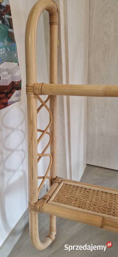 Półka regał na ścianę ratan Słupca