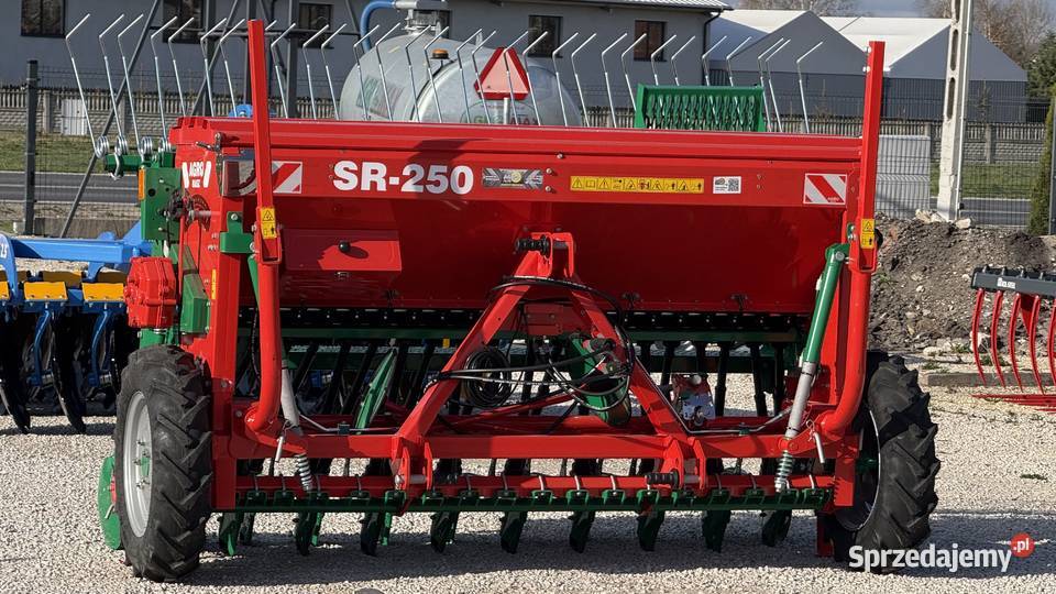 Siewnik Zbożowy Rzędowy SR250 AGROMASZ dostawa Nowe Miasto nad Pilicą sprzedam