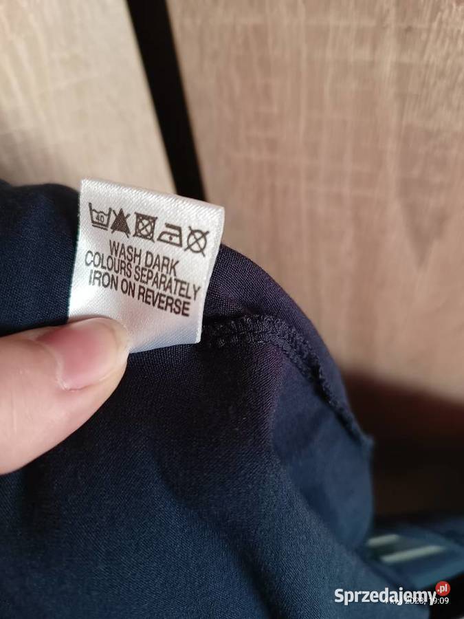 Asymetryczny kardigan narzutka Ethelaustin Szczecin