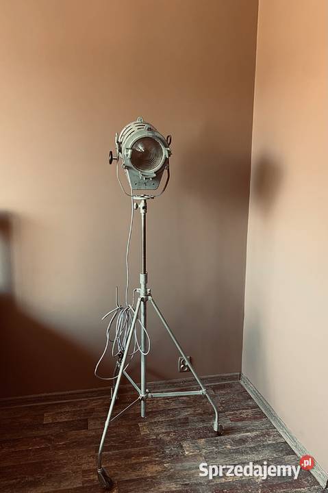 Lampa podłogowa teatralno filmowa PRL Vintage Poznań