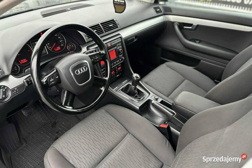 Sprzedam audi w posiadaniu moim roku przegląd i lubelskie Biłgoraj sprzedam