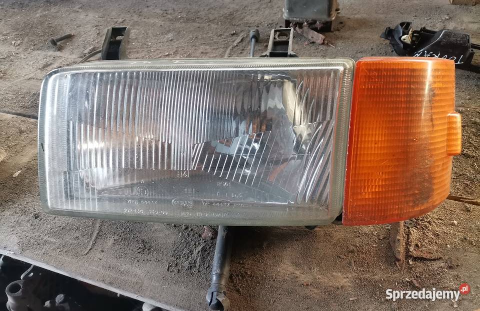Lampa Lewa Przód Volkswagen T4 Pogorzelec sprzedam