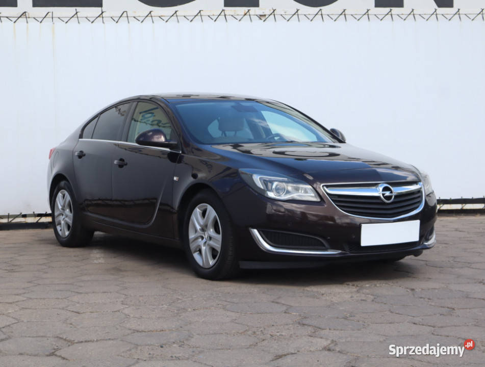 Opel Insignia 16 CDTI reflektory ksenonowe