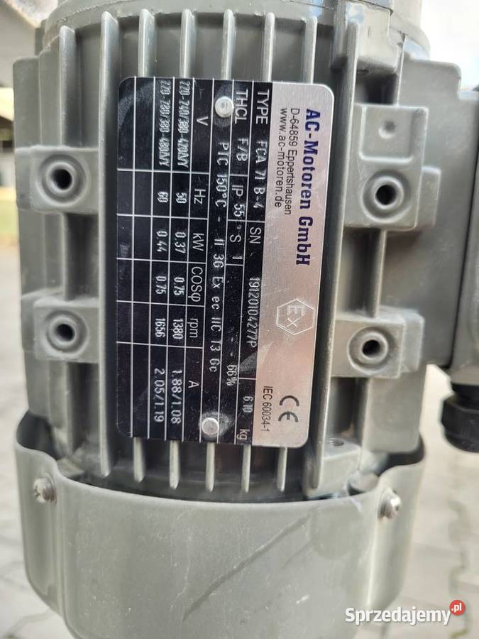 Stół podawczy i odbiorczy do szlifierki