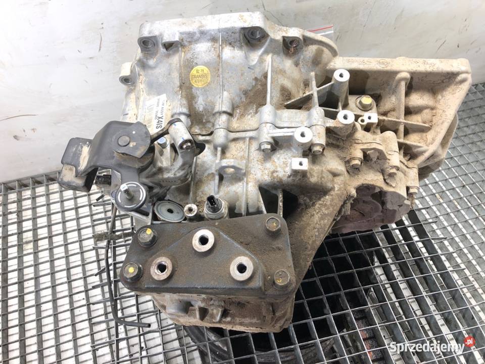 SKRZYNIA BIEGÓW SSANGYONG TIVOLI 3102035360 15 sprzedam