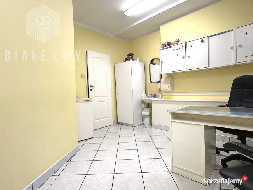 Ogłoszenie lokal Warszawa Jana Cybisa 5463m2 handlowo-usługowy