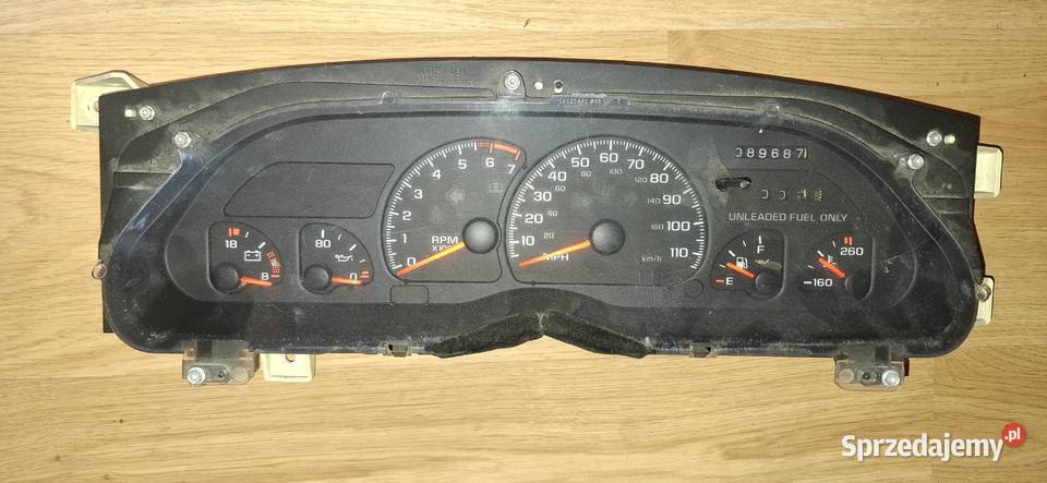 Zegary Camaro IV przed FL Końskie sprzedam