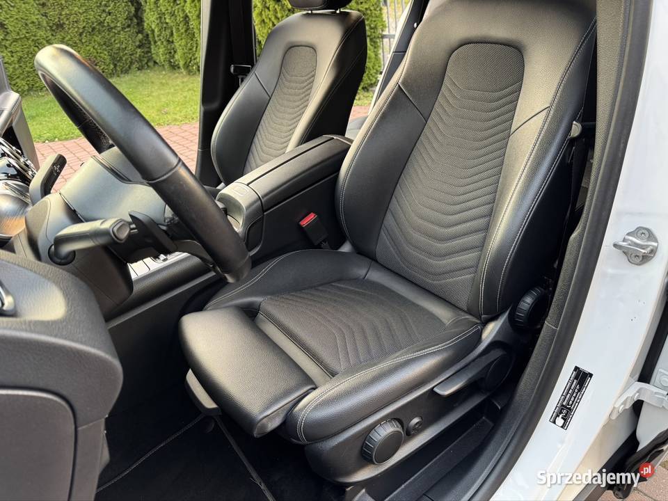 MercedesBenz GLB200d Ori lakier Kamera PółSkóry 1950cm3 Kutno sprzedam