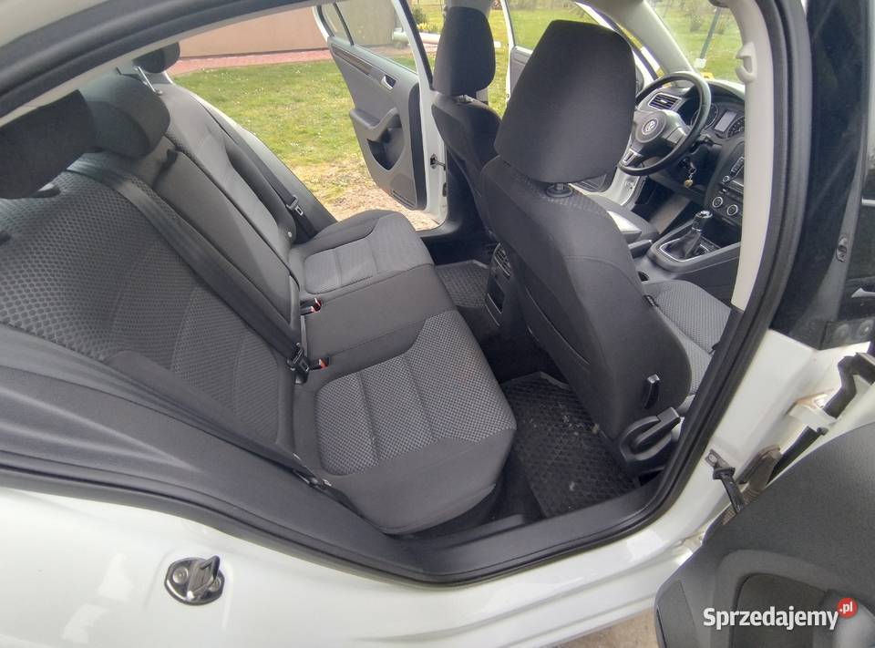 Volkswagen Jetta 16 TDI 173 gniazdo AUX Jetta Wyręby