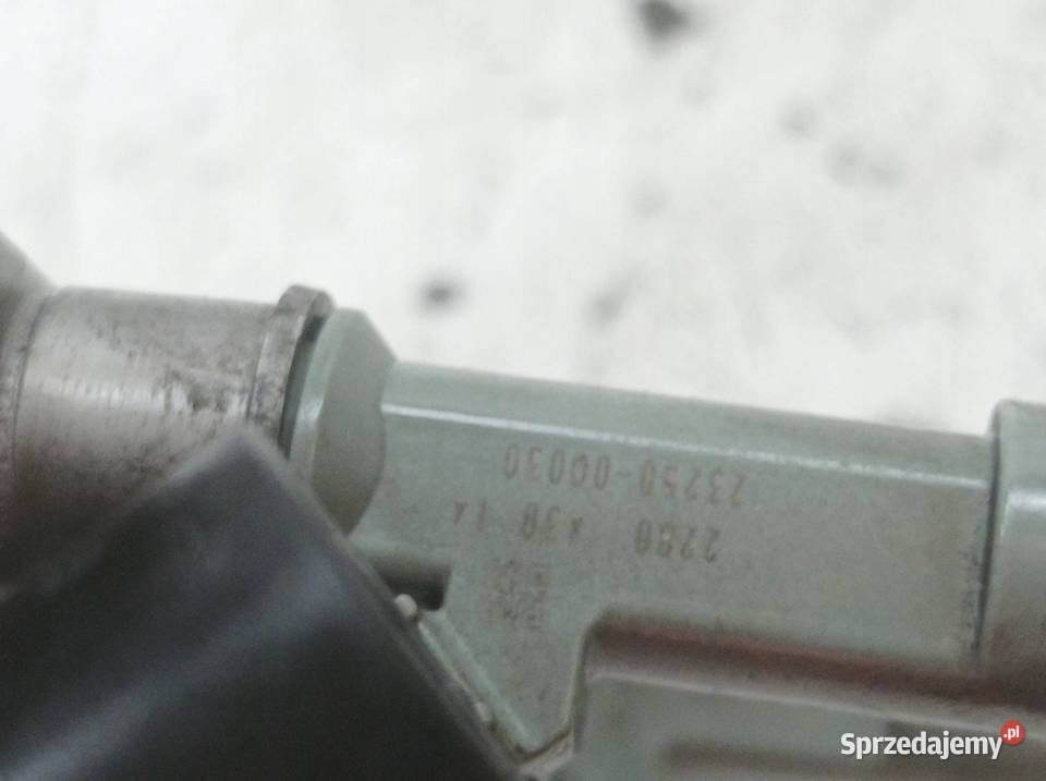 LISTWA WTRYSKOWA 2280 430 14 2325000030 10 12V świętokrzyskie