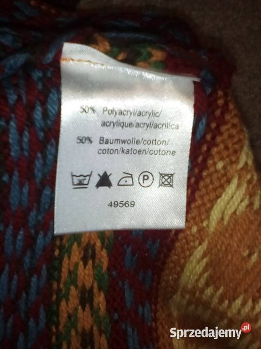 Kardigan damski w kolorach i wzorach etno Prochowice