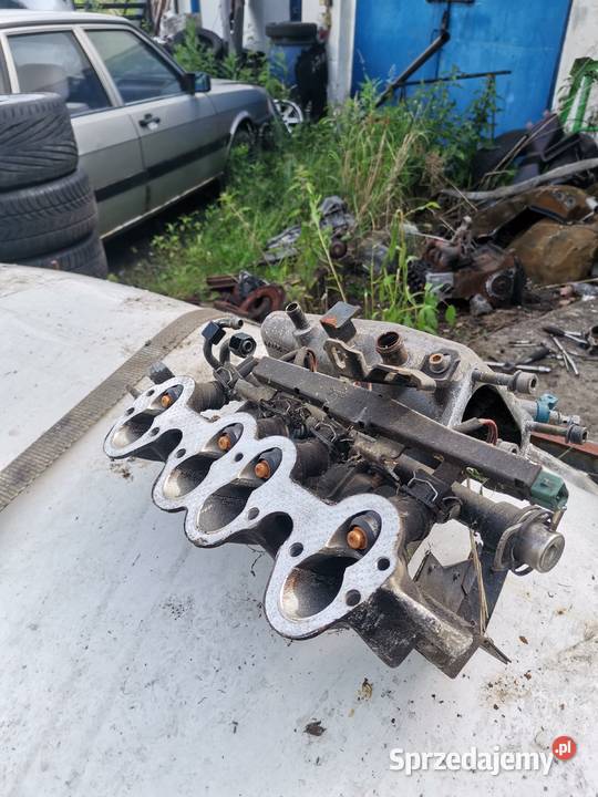 Kolektor ssący Audi 80 20ABK