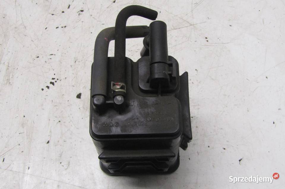 FILTR WĘGLOWY 20 DOHC MITSUBISHI OUTLANDER III