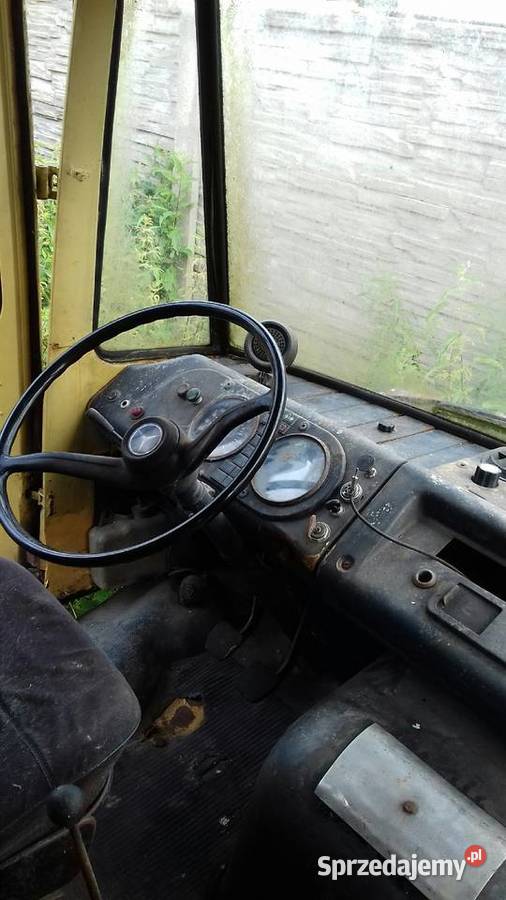 Mercedes406 w całości na części niesprawny Będzino