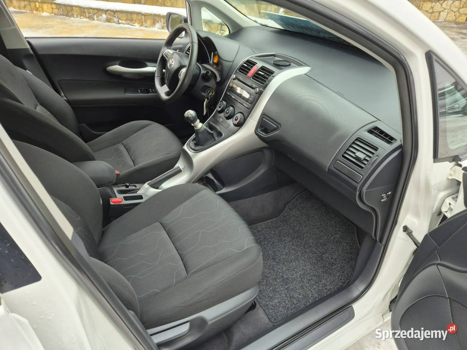 Toyota Auris 2012r Lift 16B 132 1 Właściciel Radom