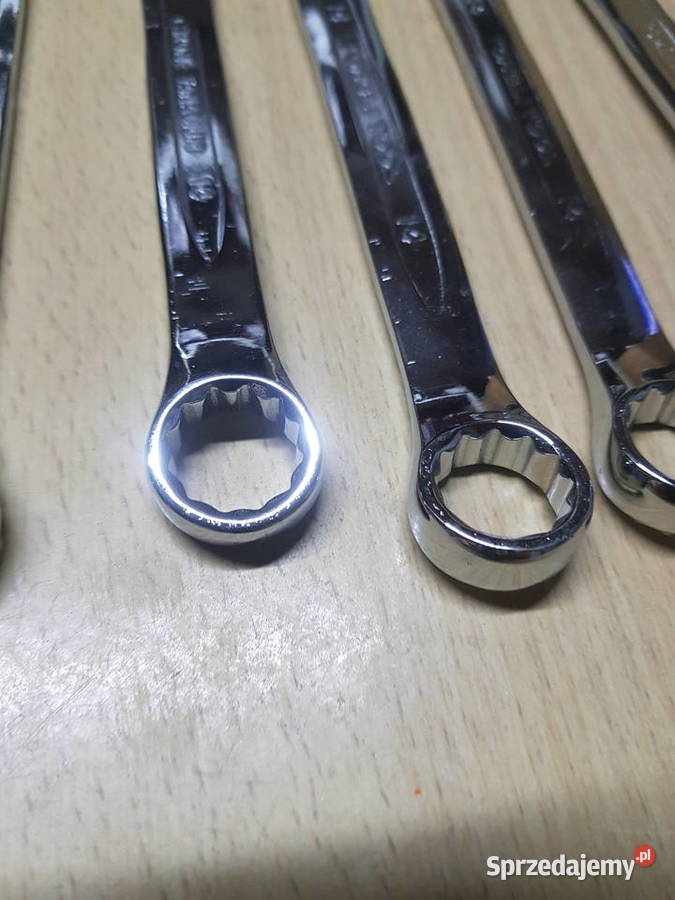 Klucz płasko oczkowy 14mm stal chromowowanadowa Głogowa