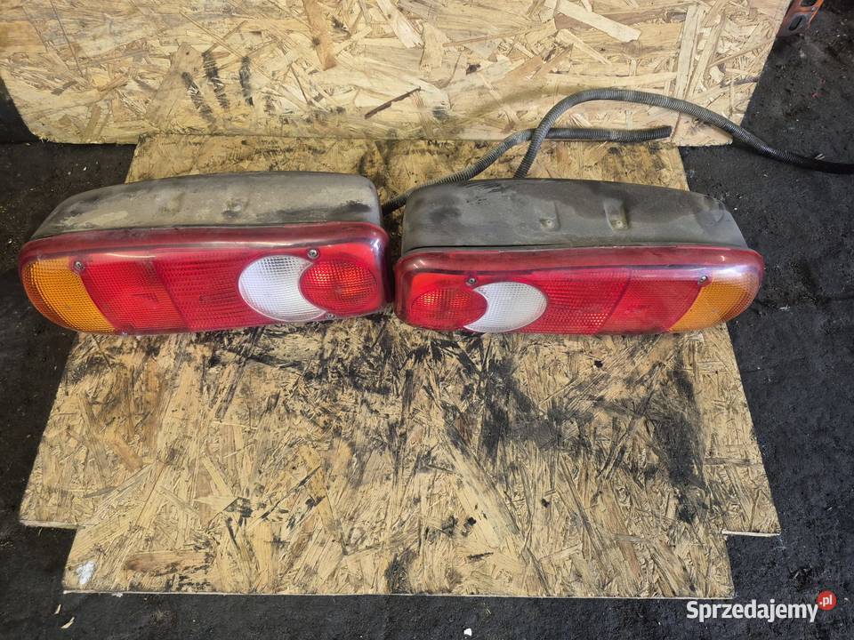 Lampa kompletna tylna MANITOU MT 1740 Tychy